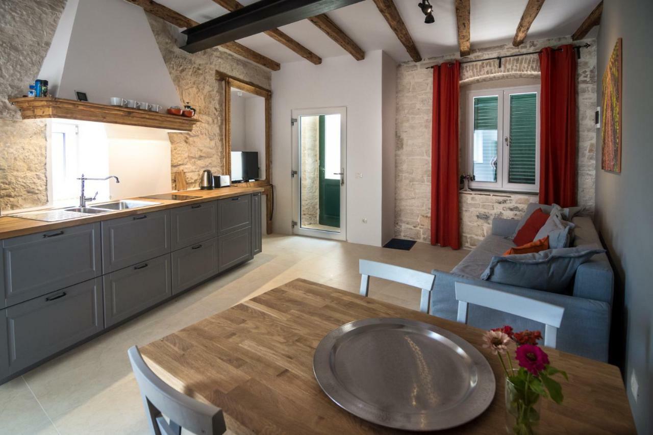 Ferienwohnung Terra Rossa Rovinj Exterior foto