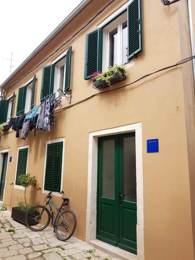 Ferienwohnung Terra Rossa Rovinj Exterior foto